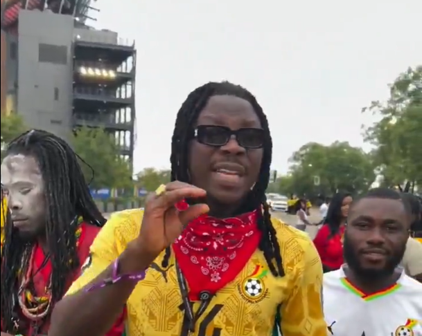 Stonebwoy reacts to Ghana's 2-1 defeat to Croatia after the Black Stars qualified for the World Cup Round of 32